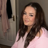 Charlotte Tilbury Beauty Employee Maire McLaughlin's profile photo