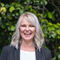 Cairns Hardware Company Employee Heidi Bishop's profile photo