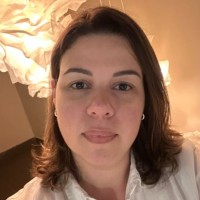 Fernanda Pereira Email
