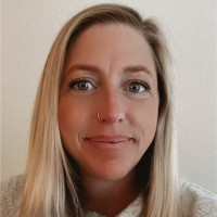 Cate School Employee Amy Gil's profile photo