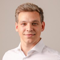 Lars Hofmann Email
