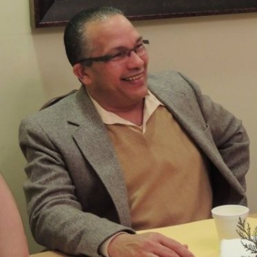DeMoulin Bros. & Co. Employee Domingo González's profile photo
