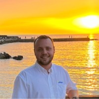 Iain White Email & Phone Number