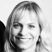 Anna-Karin Wright Email