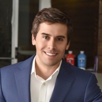 E-mail e número de telefone de Jason Dangles