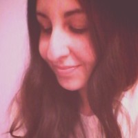 Self Published Employee Tina Roumeliotis's profile photo