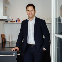 Streamlined Communications Employee Steve Salvarinov's profile photo