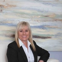 Roz Reynolds Email