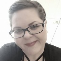 Meander Massage en Healing Employee Sarah Shade's profile photo