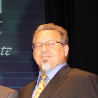 Almaden Country Day School Employee Christopher Wardner's profile photo