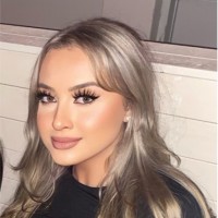 Procuret Employee Sophie E.'s profile photo