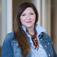 Lauran Hundshamer-Rott Email & Phone Number