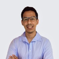 Alejandro Grajeda Email
