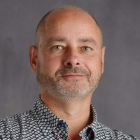 Paul van Den Brink Email