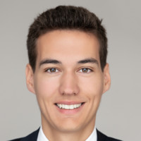 Laurenz Vorderwülbecke Email