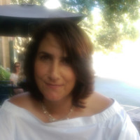 Lorena Kirschner Email