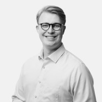 Peik Berg Email