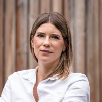 Darina Merdassi Email