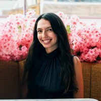 LRA PR Employee Samantha Pell's profile photo