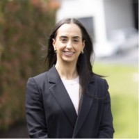 Sofie Mukhtar Email & Phone Number