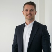 Sascha Laut Email