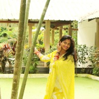 Anjali Ray Email & Phone Number