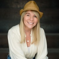 Michelle Ferrell Email