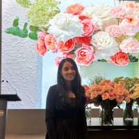BloomingBox.com Employee Tanya Tougani's profile photo