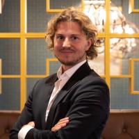 Max Nilsson Email