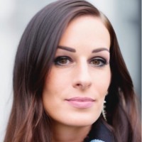 Lucie Roehrl Email & Phone Number