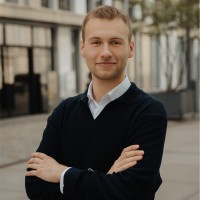 Linus Ebert Email