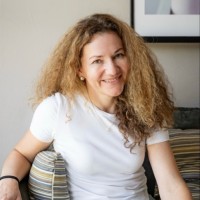 Julia Matevosyan Email & Phone Number