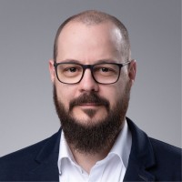 Levente Barta Email