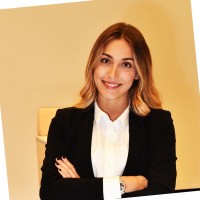 Sara Vitali Email