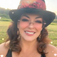 Ali McKenzie