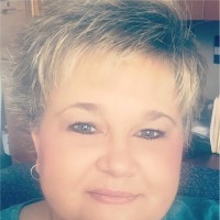 Southeastern Retina Associates Employee Deanna Huff's profile photo