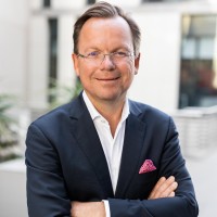 Steffen Knapp Email