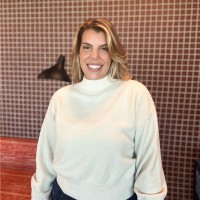 Beatriz Gomes Email & Phone Number