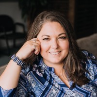 Leah Sullins Email & Phone Number