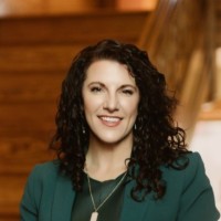 Carrie Sanderson