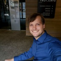 Lars Pandikow Email