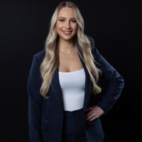 Weston Center for Plastic Surgery Employee Taylor Simon's profile photo