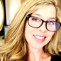 Global Lending Services LLC Employee Julia Hardcastle-Leitch's profile photo