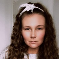 Kayleigh McFarlane Email & Phone Number