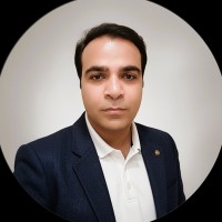 Hamza Qamar Email & Phone Number