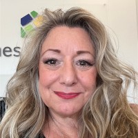 Homes By Towne Employee Susan Everett's profile photo