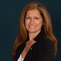 Ives Bank Employee Stephani Hayes's profile photo