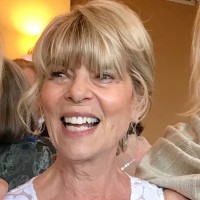 Education Consultant Network Employee Lori Rabinovitch's profile photo