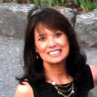 Emile Henry USA Employee Karen Castagno's profile photo