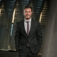 Hugo Bezuidenhout Email